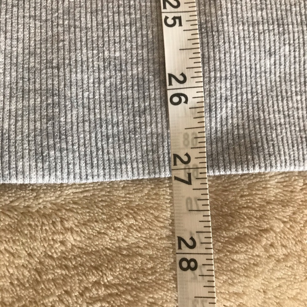 Victoria Secret Sport Sweater - Size S - Picture 9 of 12